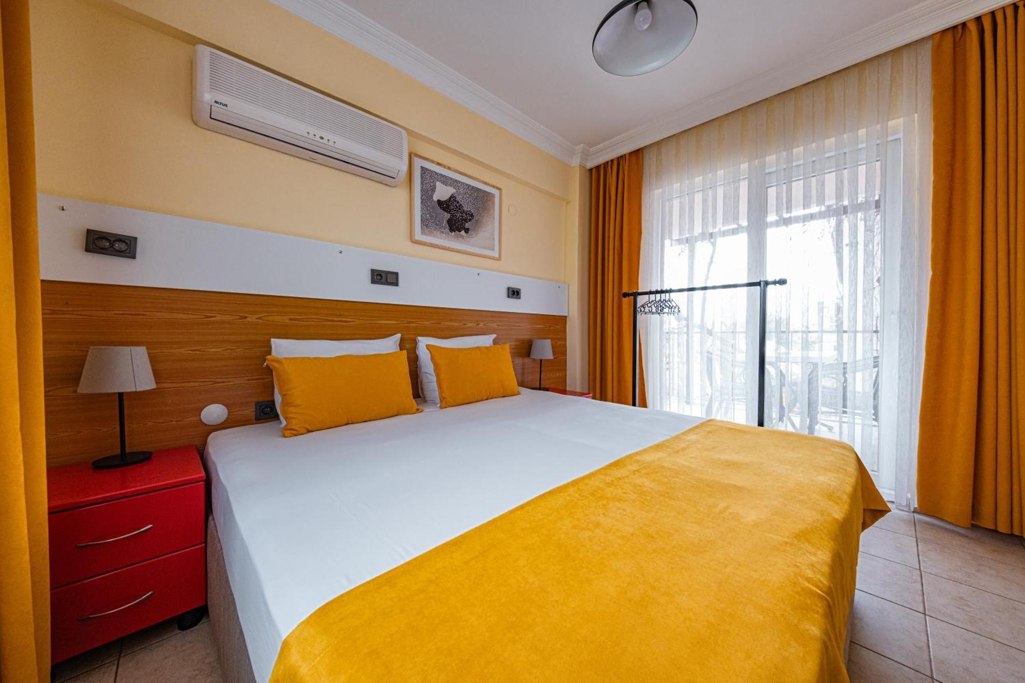 Ten Apart Hotel Fethiye Exterior foto